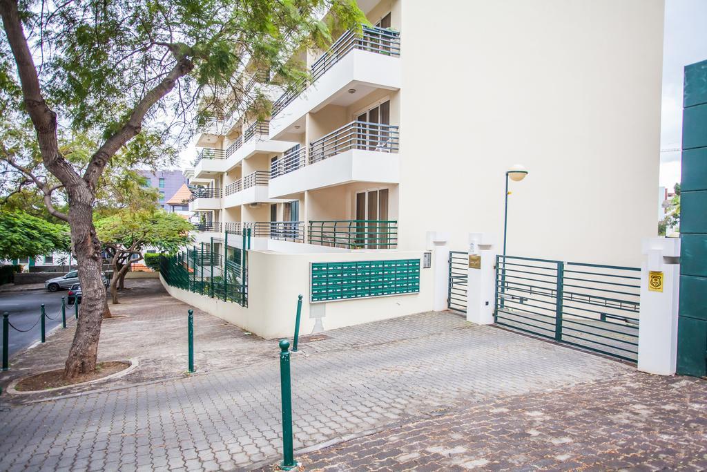 Apartamento Caires Apartment Funchal  Luaran gambar